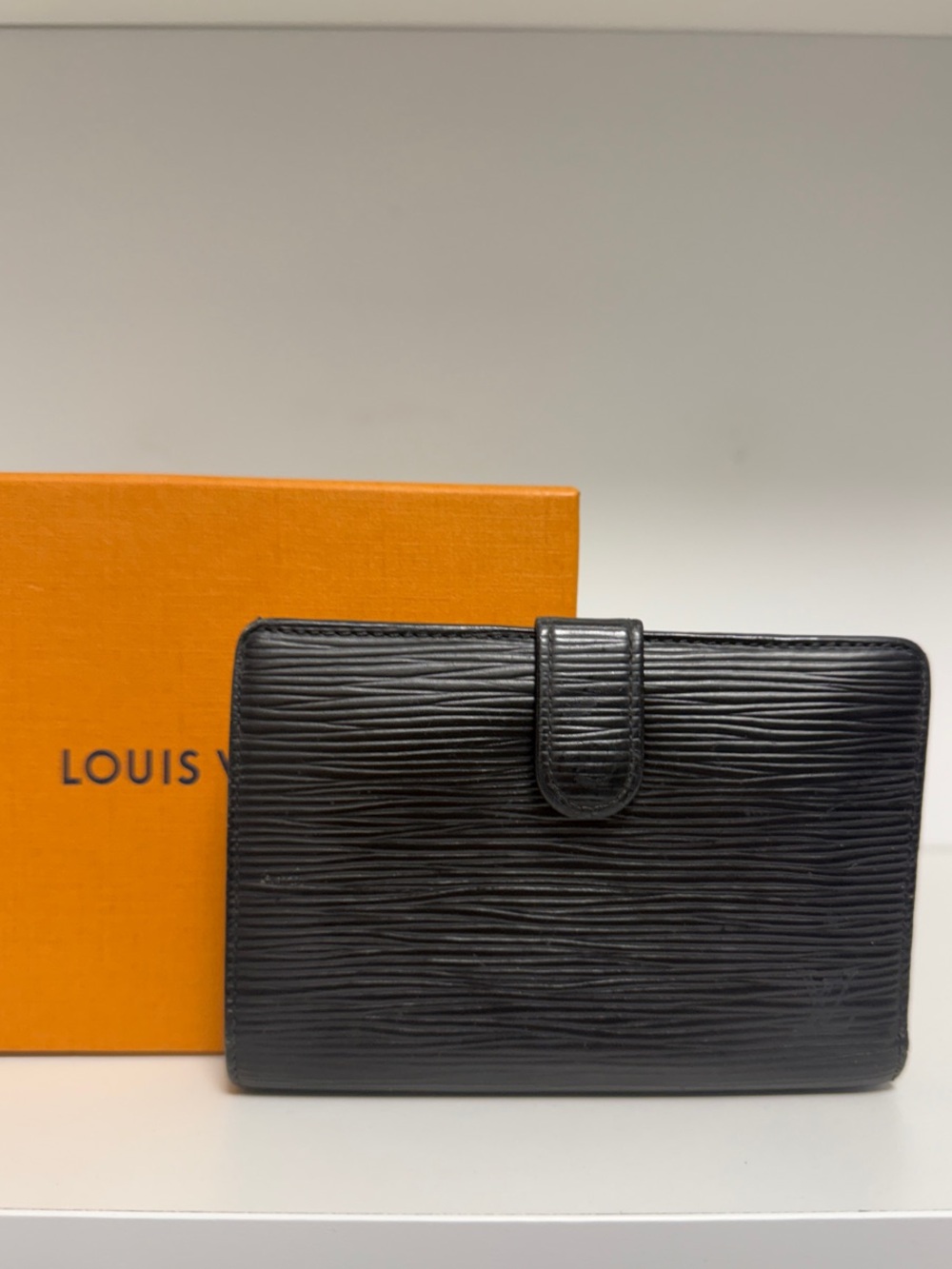 Louis Vuitton Black Epi Leather Men's Wallet with Snap Tab
